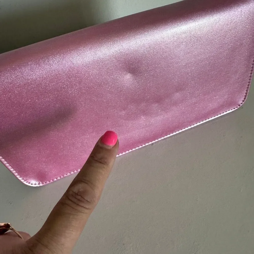 Hello Kitty 2012 Metallic Pink Rhinestone Clutch NEW
